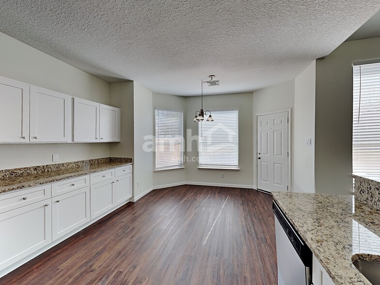 Building Photo - 38215 E Sulphur Creek Dr