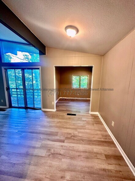 Building Photo - 43 Grisham Dr