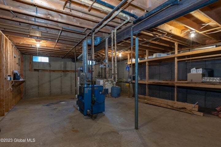 Building Photo - 1 Patricia Ln