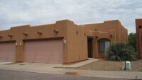 Building Photo - Two Bedroom Townhome
