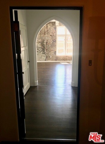 Building Photo - 1287 N Crescent Heights Blvd