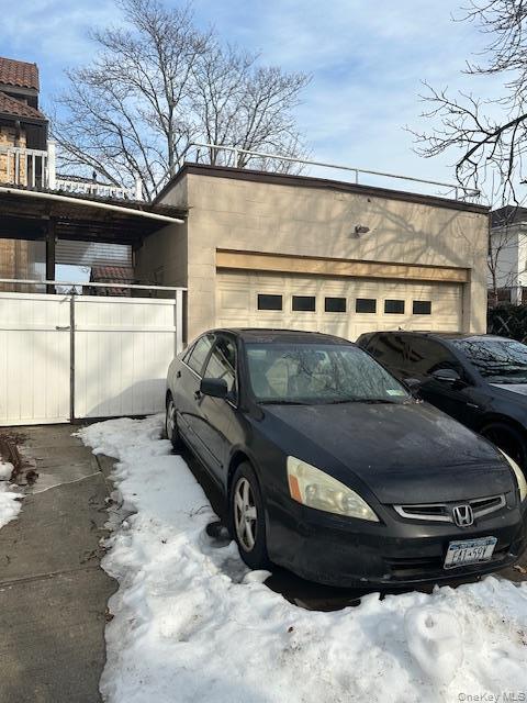 Building Photo - 209-38 46th Rd