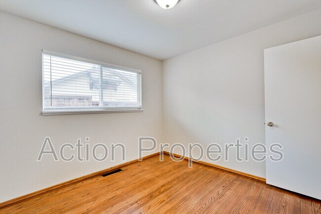 Building Photo - 1575 California St