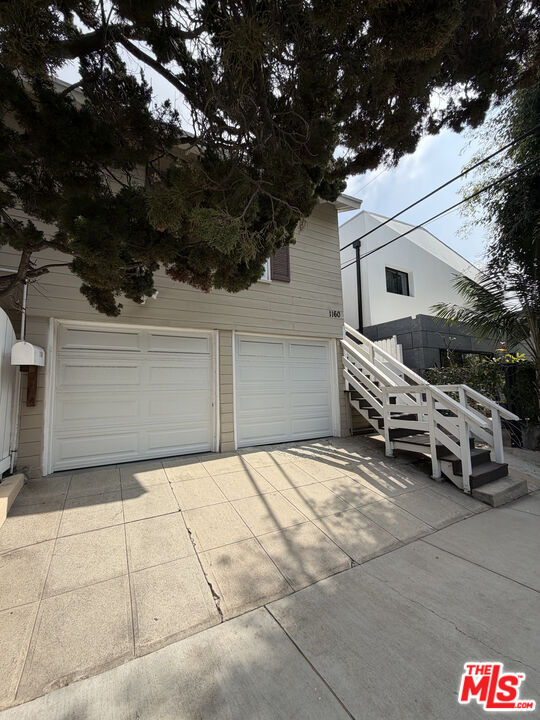 Building Photo - 1160 N Spaulding Ave