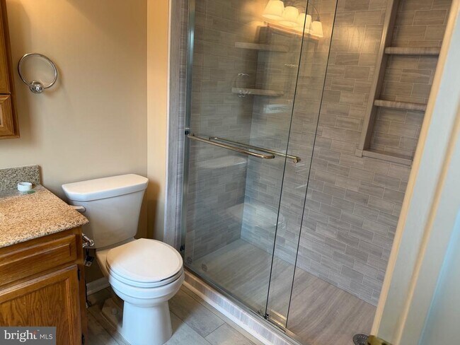 Building Photo - 34 Woodbrook Dr