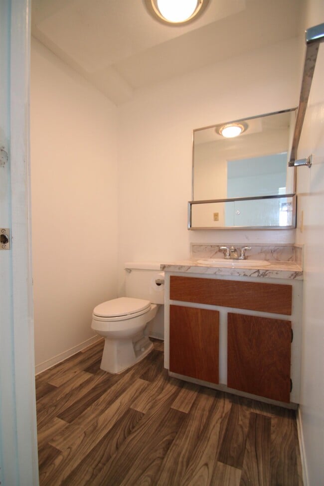Building Photo - 3775 Anuhea St