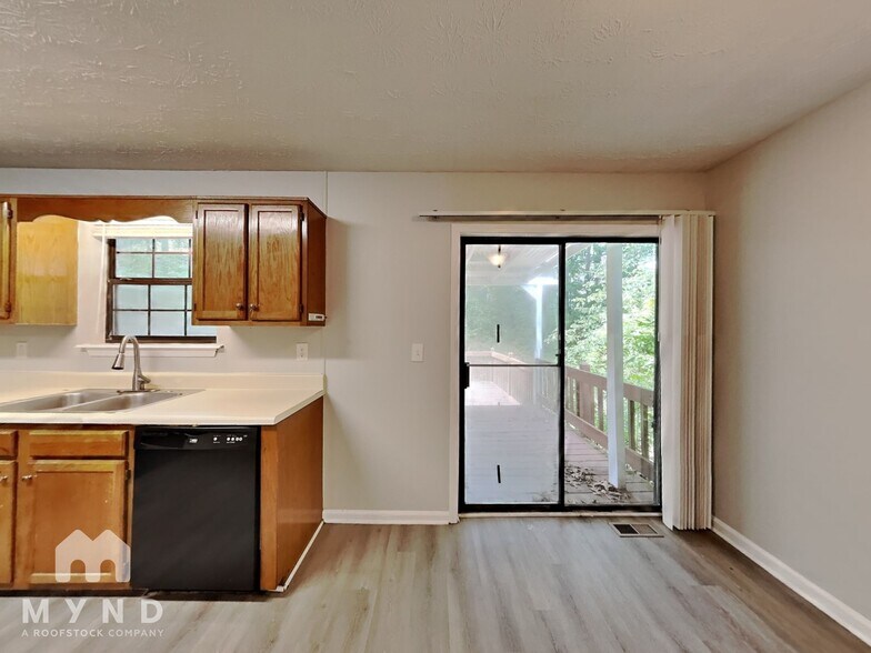 Building Photo - 2682 Winding Creek Dr