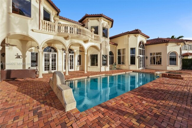 Building Photo - 3283 NE 171 St