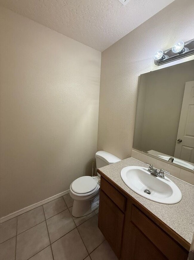 Building Photo - 169 W Tehuti Ct