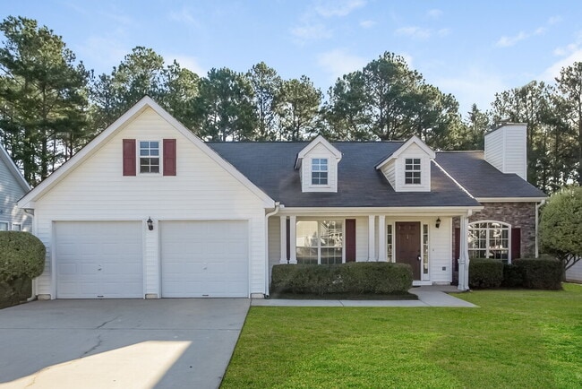 Building Photo - 310 The Gables Dr