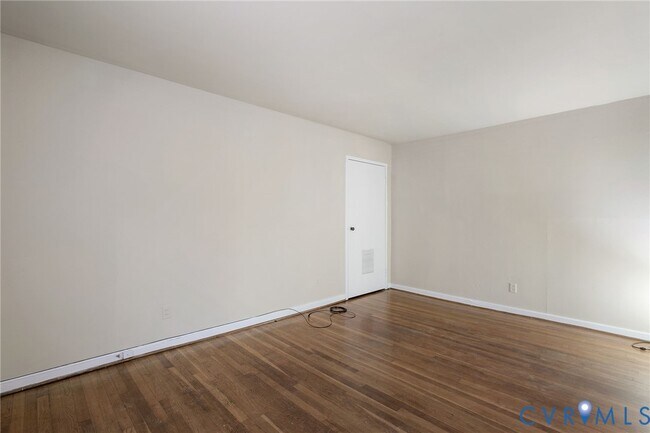 Building Photo - 2602 Grove