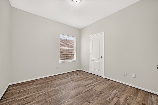 Building Photo - 26710 Bellwood Pines Dr