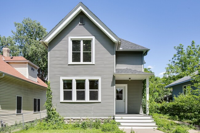 Primary Photo - 4BD 2BA House in Saint Paul. AVAILABLE JUN...