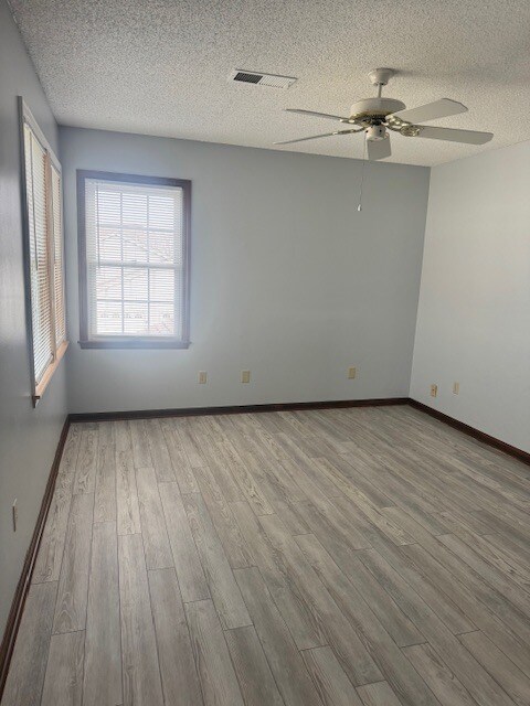 Building Photo - 7106 Mastin St