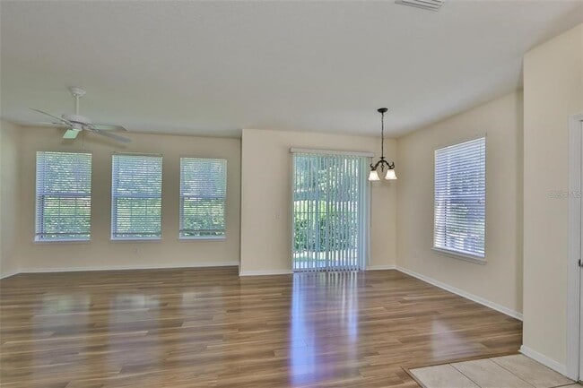 Building Photo - 7001 Interbay Blvd