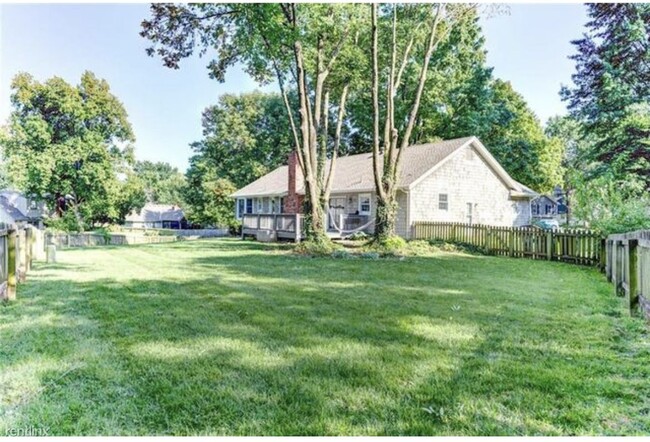 Building Photo - 3 br, 2.5 bath House - 5416 Goddard Street