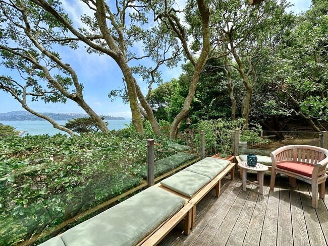 Building Photo - Stunning Sausalito Retreat with Bay Views & Private Meadow