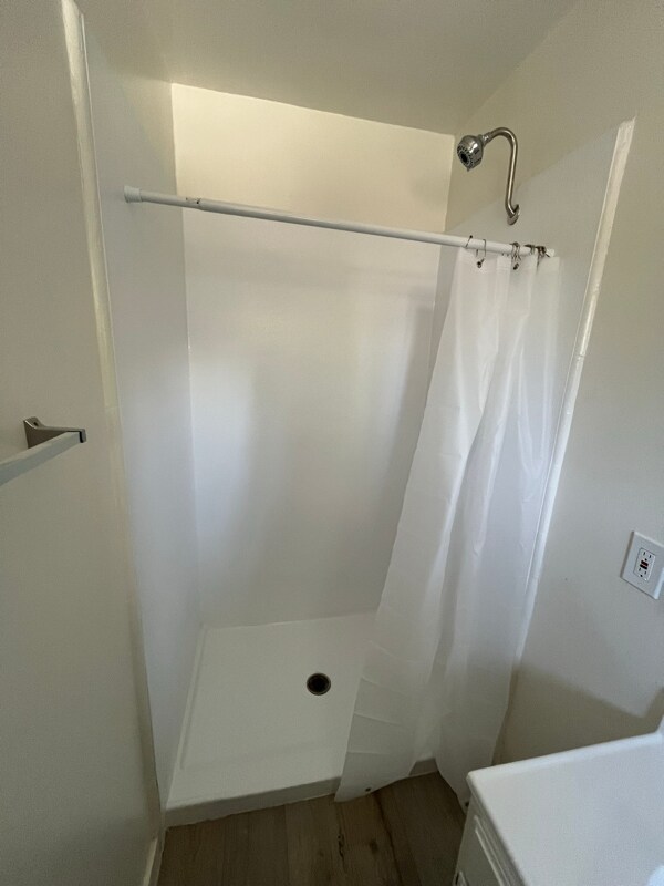 Building Photo - 20033 Saticoy St