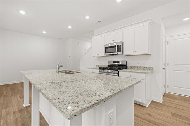 Building Photo - 101 Smithwood Dr