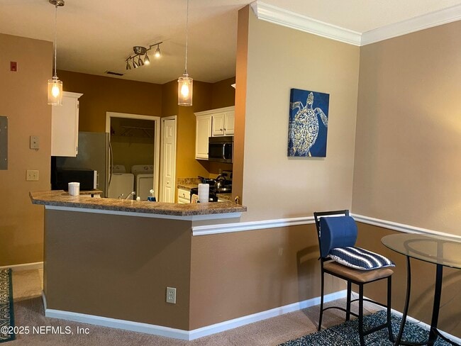 Building Photo - 10000 Gate Pkwy