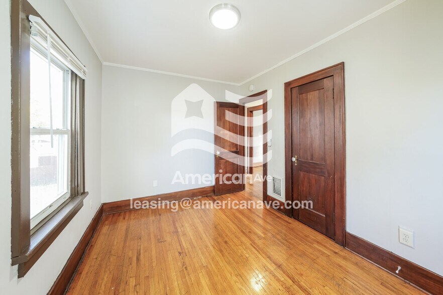 Building Photo - 206 Grafton St