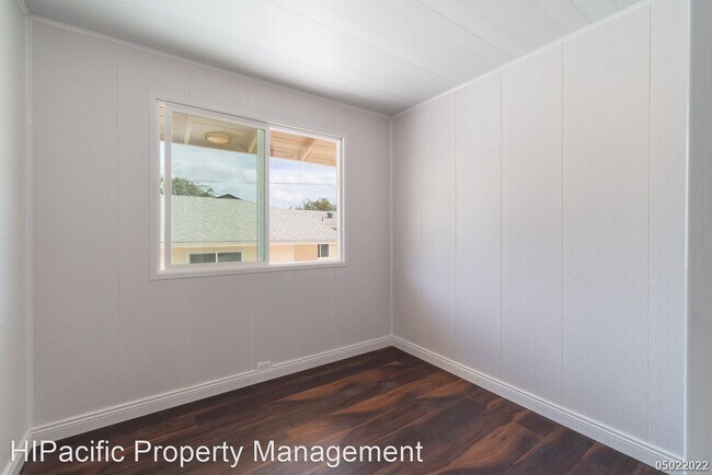 Building Photo - 2 br, 1 bath House - 87-346 Hakimo Rd B