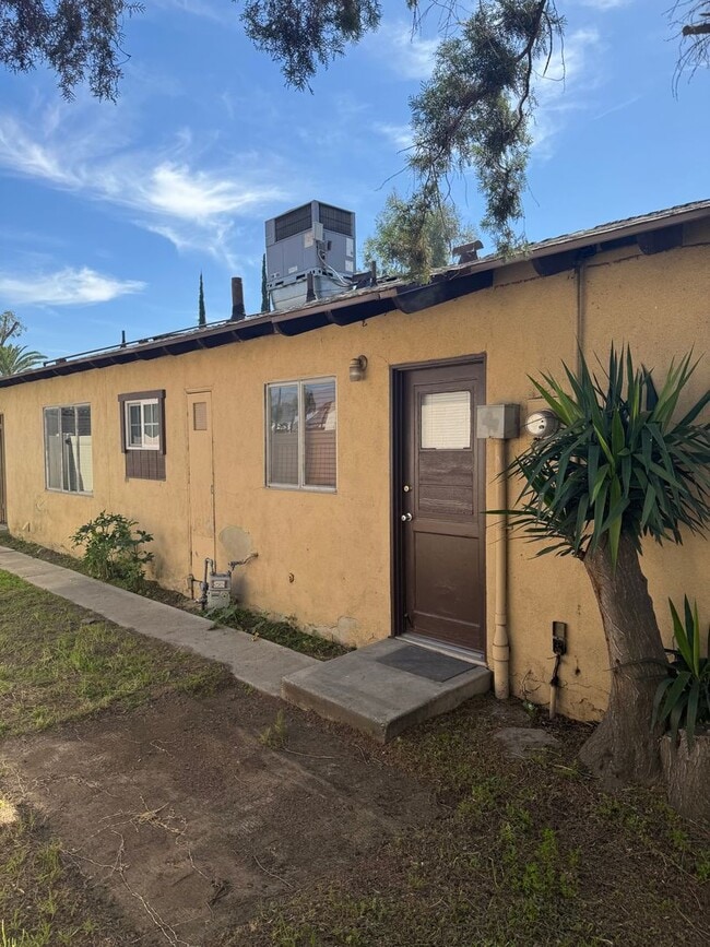 Building Photo - 10535