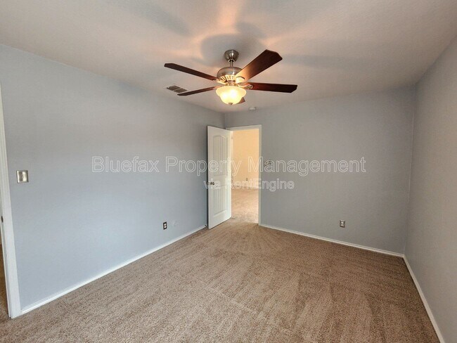 Building Photo - 11723 Verdis Vly