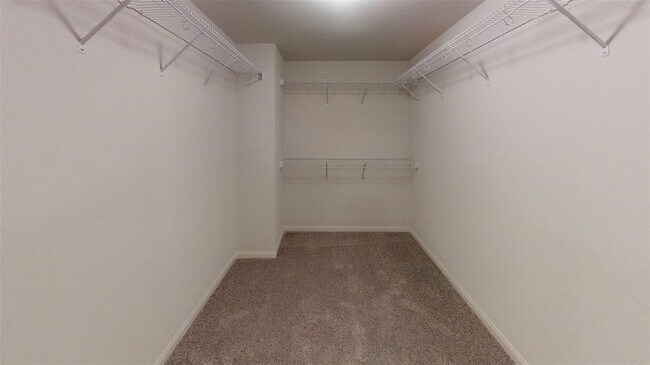 Building Photo - 208 Autumn Berry Ln