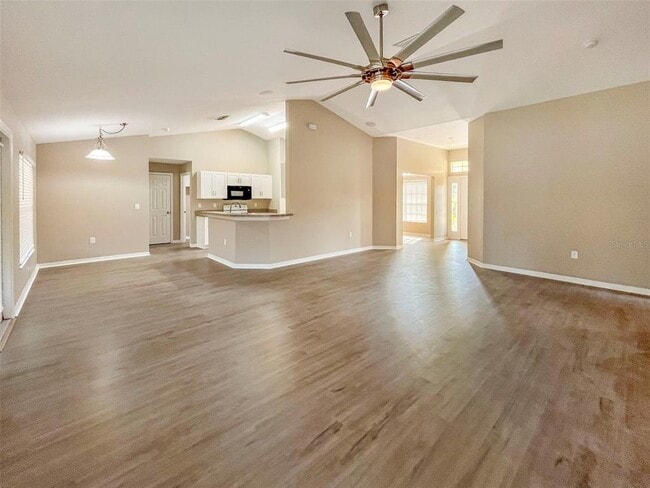 Building Photo - 3012 Kacher Rd