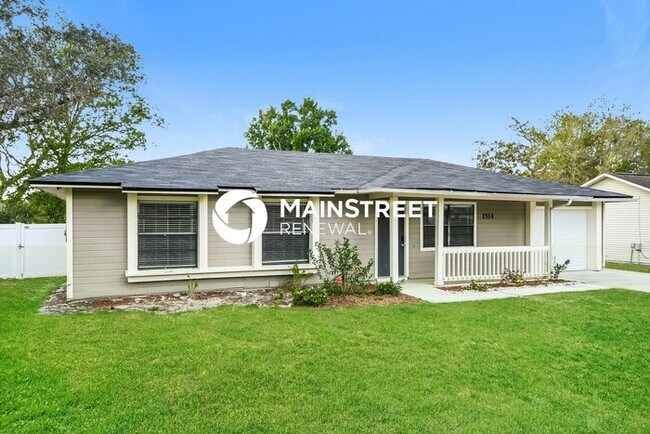 Building Photo - 3 Bedroom Pet-Friendly Home in OCOEE, FL with Main Street Renewal