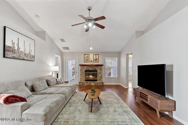 Building Photo - 96014 Morton Ln