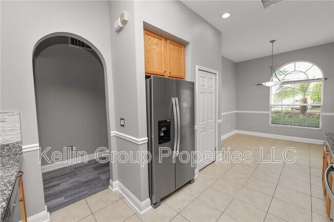 Building Photo - 30816 Pumpkin Ridge Dr
