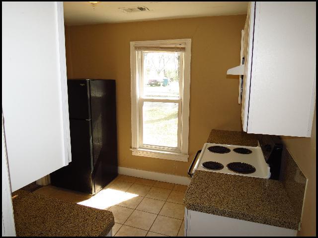 Building Photo - 1904 Boyce St