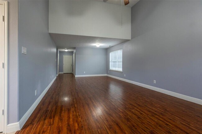 Building Photo - 20107 Parkstone Bend Ln