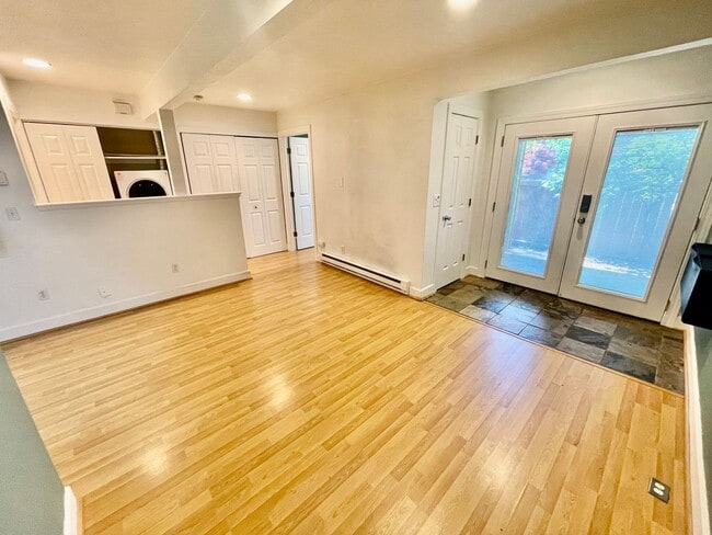 Building Photo - Ground Floor- St. John's One Bedroom One B...