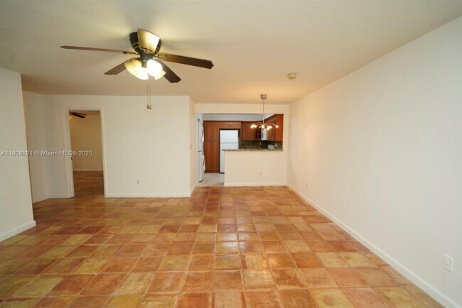 Building Photo - 15402 SW 85th Terrace