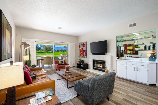 Building Photo - 139 Villa Ct