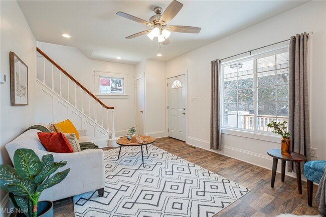 Building Photo - 46 Verdun Dr