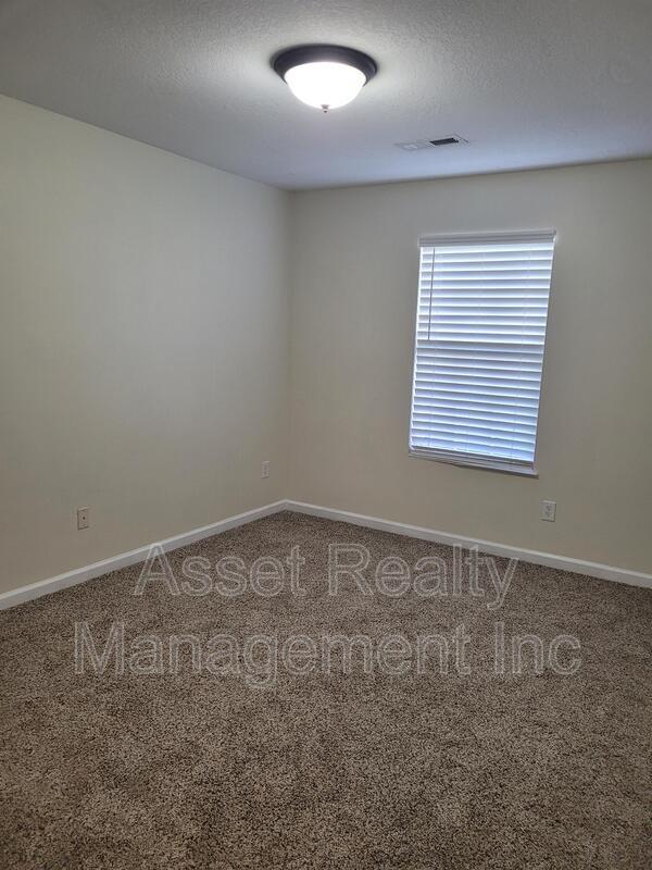 Building Photo - 7106 Anna Hulen Rd