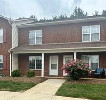 Building Photo - 102 Brandywine Dr NE