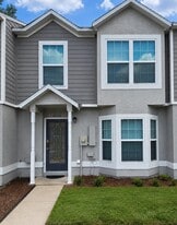 Building Photo - 4526 Brook Hollow Cir