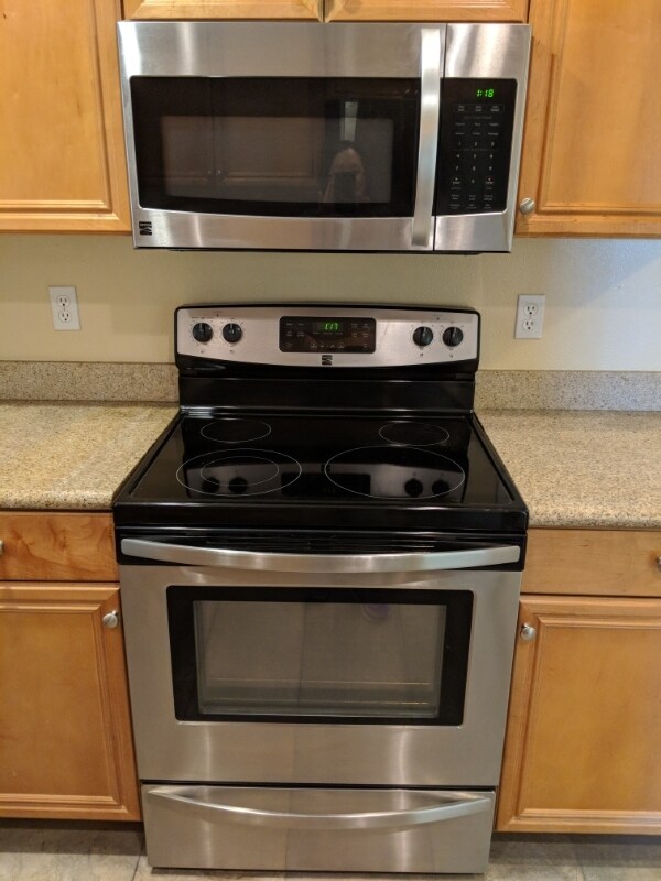 Building Photo - 2000 Silverada Blvd