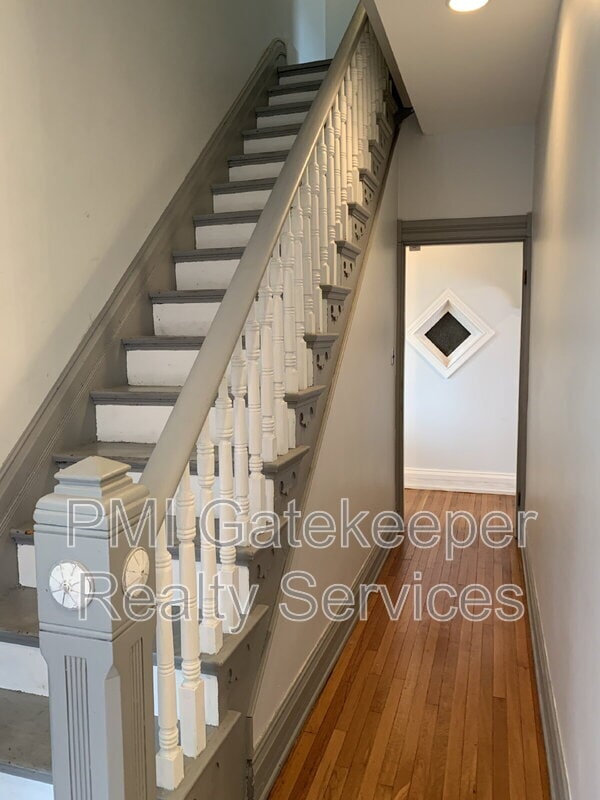 Building Photo - 1279 Ida St