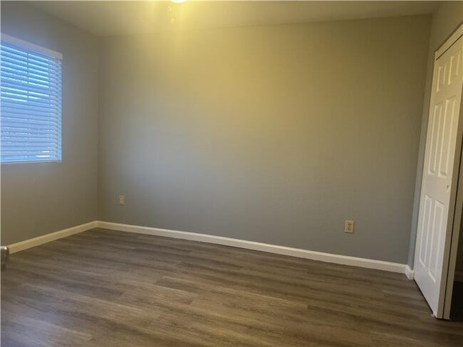 Building Photo - 4504 Muledeer Ct