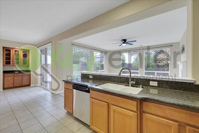 Building Photo - 1444 Eaglesfield Ln