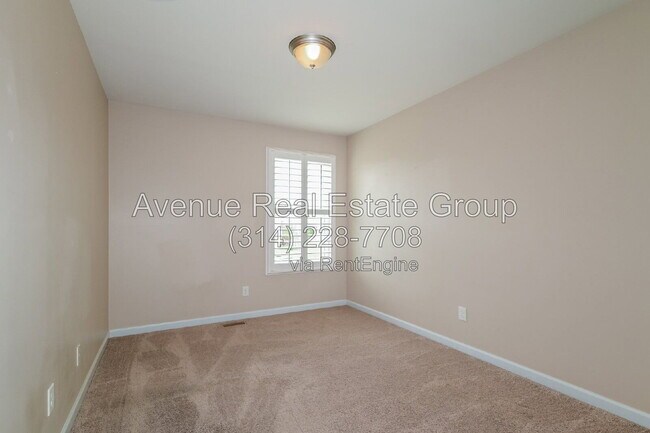 Building Photo - 322 Countryshire Dr