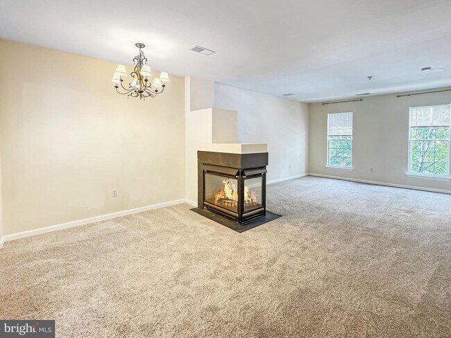 Building Photo - 1546 Northern Neck Dr
