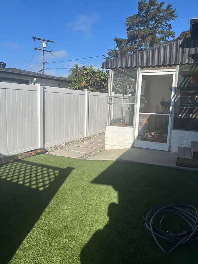 Building Photo - Stunning 3BD/2BA Corner-Lot Home w/ Relaxing Views – Only $4,495 – Mission Heights