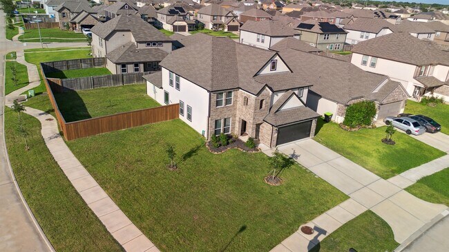 Building Photo - 2903 Godric Hollow Ln.